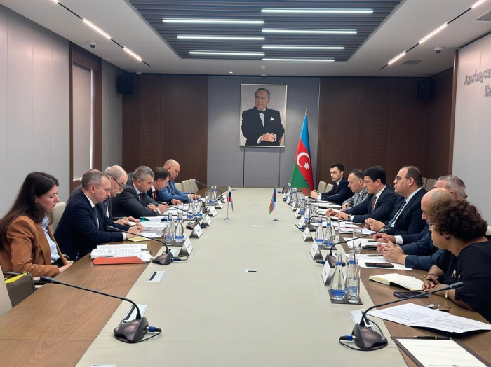  Se celebraron consultas entre los Ministerios de Asuntos Exteriores de Azerbaiyán y Rusia 