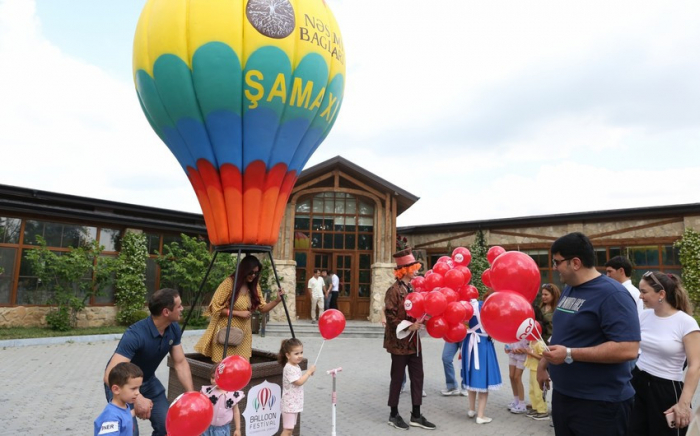    Şamaxıda Hava Şarları Festivalı davam edir -    Fotolar      