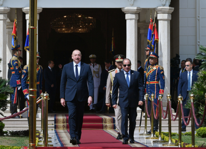  Official welcome ceremony held for Azerbaijani President in Egypt 