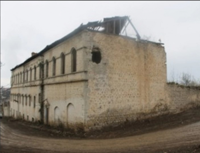    Şuşadakı tarixi xəstəxana binası bərpa olunur     
  
