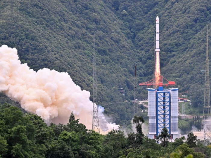 La Chine et la France lancent un satellite pour mieux connaître l