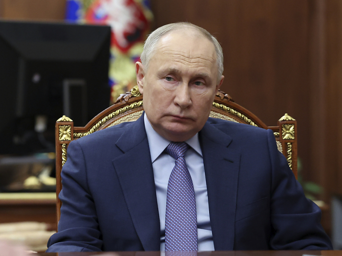 Poutine énumère les conditions de la Russie pour des pourparlers de paix avec l