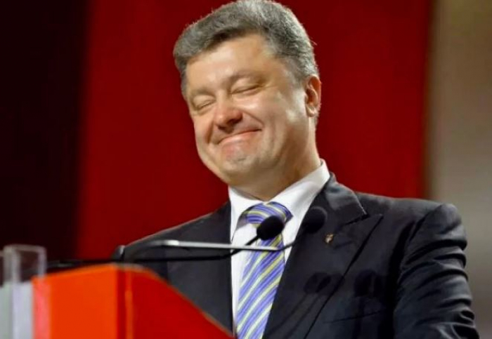 Poroşenko Ukraynanın ən arzuolunmaz siyasətçisi seçildi