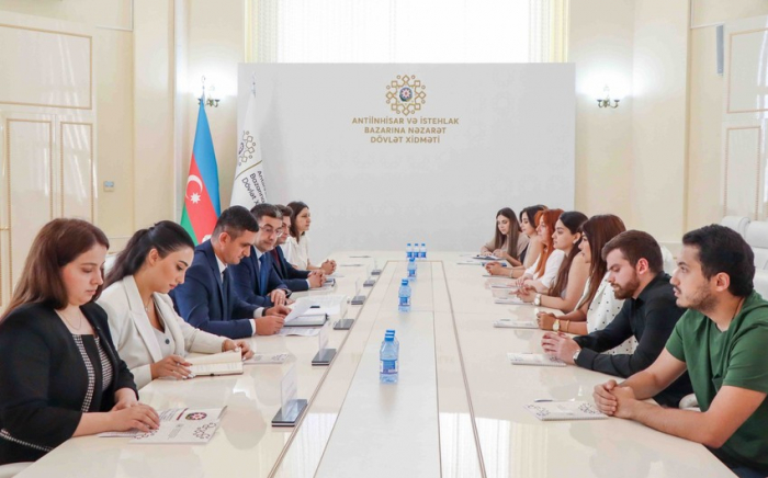   Transportunternehmen in Aserbaidschan müssen den Preis ihrer Dienstleistungen in Manat angeben  