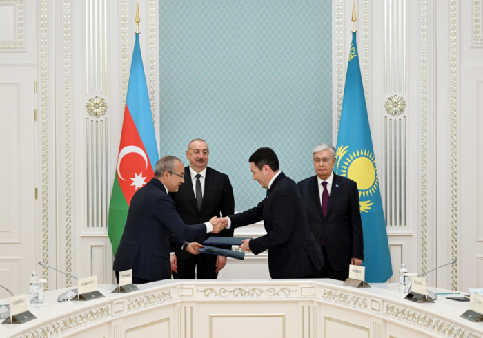   Se celebró en Astaná la ceremonia de intercambio del Acuerdo de Accionistas firmado entre Azerbaiyán y Kazajistán  