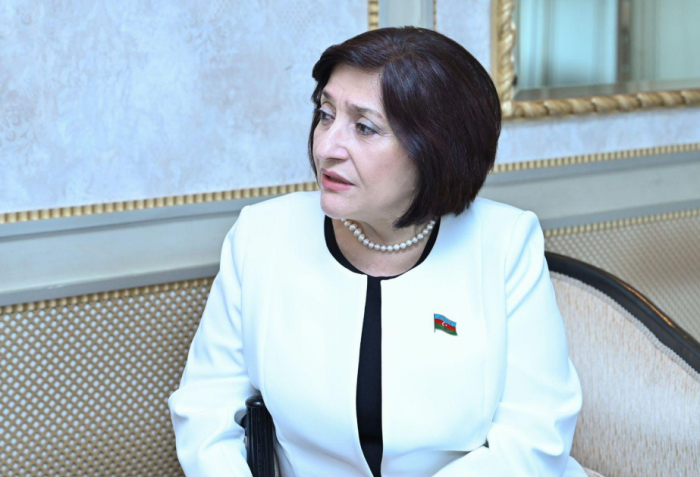 La Presidenta del Parlamento de Azerbaiyán asiste a la reunión del Consejo de la Asamblea Interparlamentaria de la CEI en Rusia