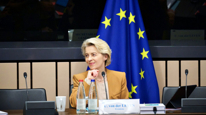   UE : Ursula von der Leyen reconduite à la tête de la Commission  