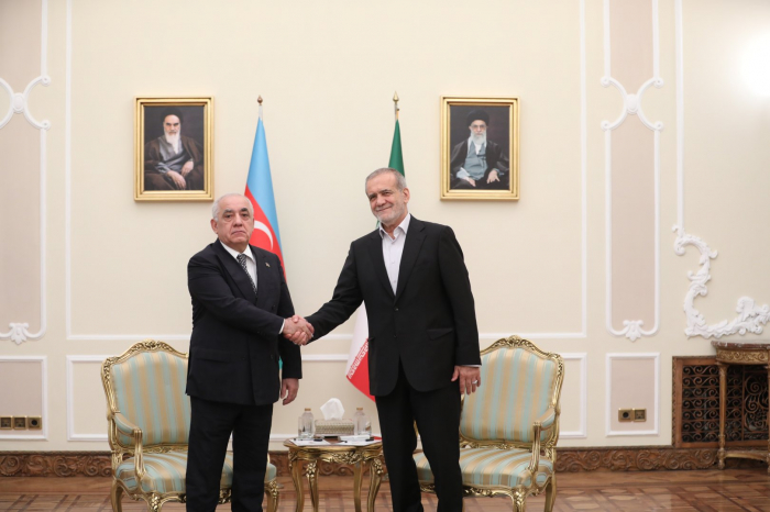   Azerbaijani premier, Iranian president meet in Tehran  