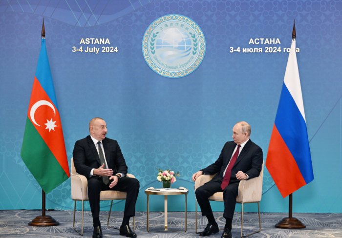 President Ilham Aliyev, President Vladimir Putin hold meeting in Astana