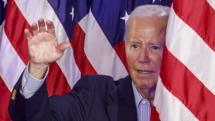 La Casa Blanca responde si Biden padece párkinson