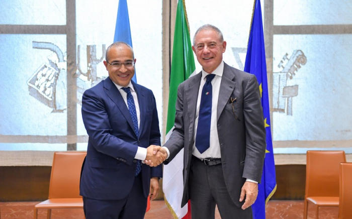 Azerbaijan explores joint economic activities with Italian companies 