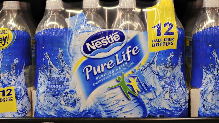        "Nestlé" qalmaqalı:     "Mineral su" adı ilə çirkab?   