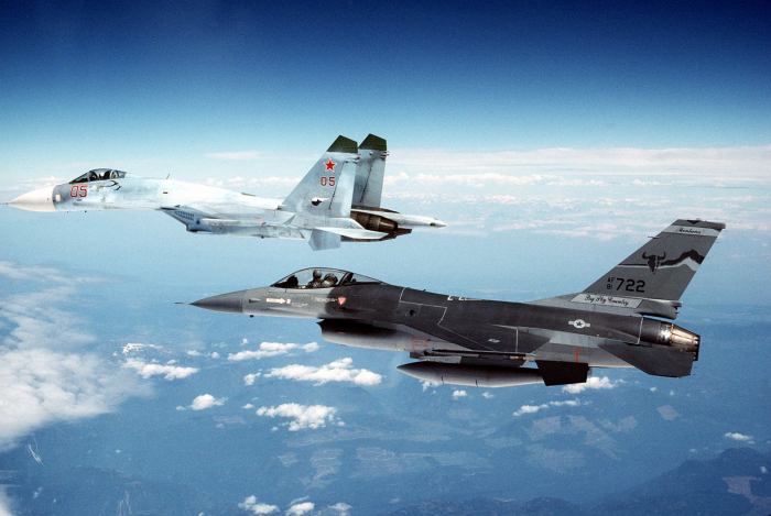    F-15 və F-16 vuran hərbçiyə    15 milyon rubl veriləcək      