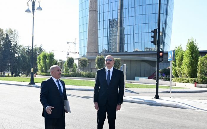   Präsident Aliyev nahm an der Einweihungszeremonie der neuen Autobahn in Baku teil  