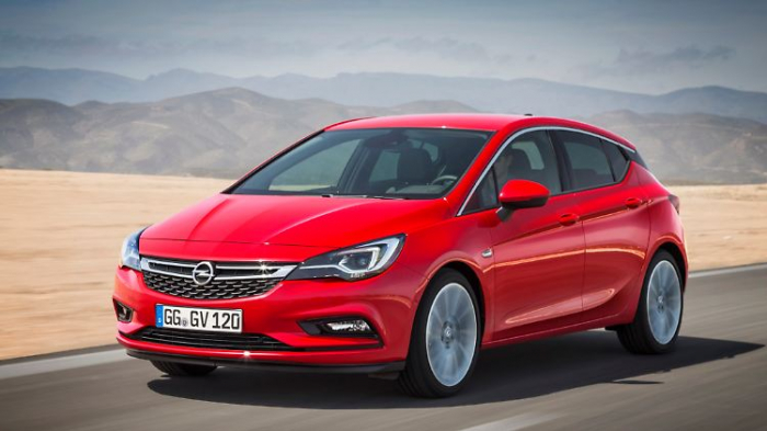   Opel Astra (K) - sieht gut aus, schneidet gut ab  