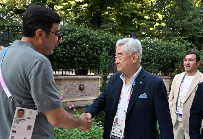   Im Olympischen Haus von Aserbaidschan in Paris findet ein Treffen mit der internationalen Taekwondo-Familie statt  