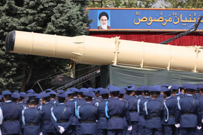  Iran to deliver hundreds of ballistic missiles to Russia soon, intel sources say