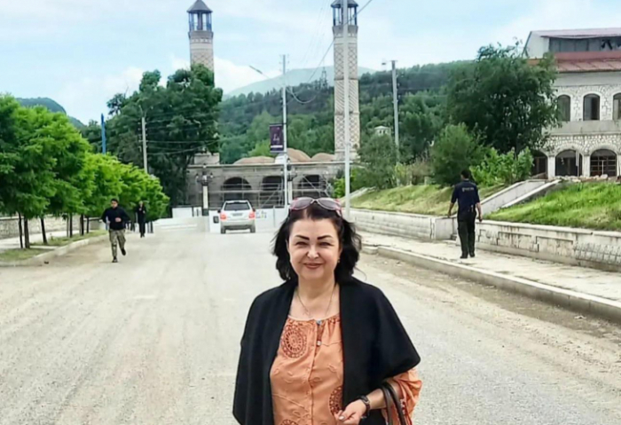    Firəngiz Mütəllimova:    “Səsvermədə hamı fəal olmalıdır”  
