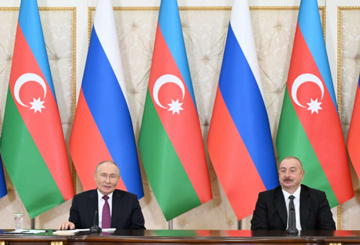 President Vladimir Putin expresses gratitude to President Ilham Aliyev for attention to the Russian language