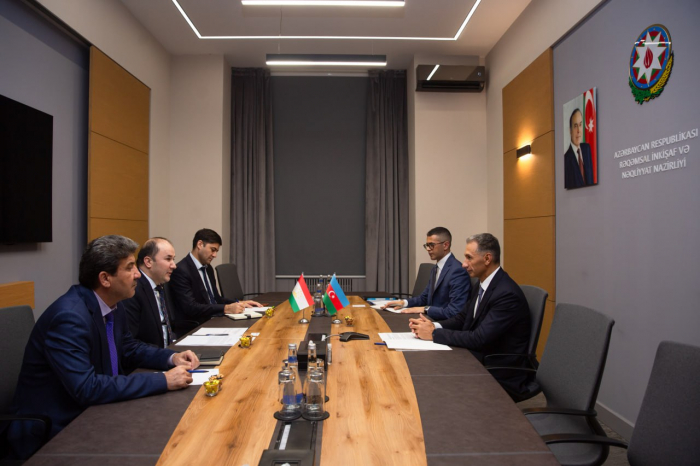   Tajikistan, Azerbaijan negotiate increase of cargo transportation via Middle Corridor  