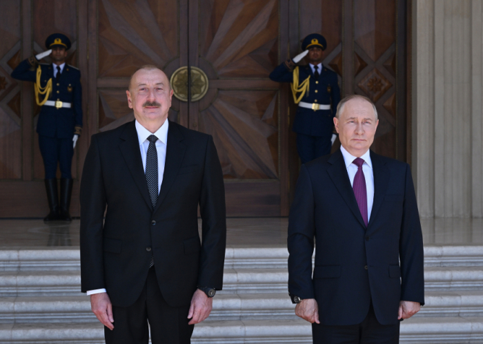  Baku hosts official welcome ceremony for Russian President Putin 