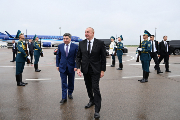  Ilham Aliyev a terminé sa visite au Kazakhstan 