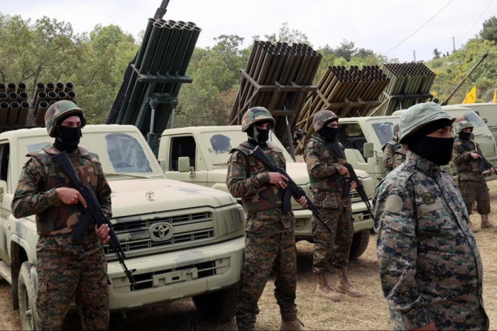 "Hizbullah" İsrailin Yuxarı Qaliley bölgəsindəki yaşayış məntəqələrinə onlarla raket atıb  
