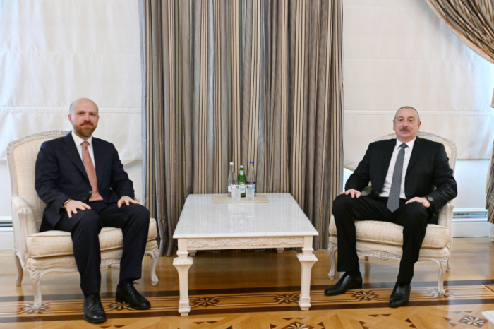  Ilham Aliyev se reunió con Bilal Erdogan 