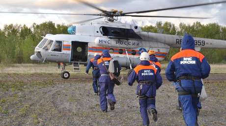 Desaparece un helicóptero ruso presuntamente con 22 personas a bordo