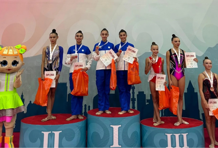 Gimnastas azerbaiyanas ganan dos medallas de oro en torneo internacional