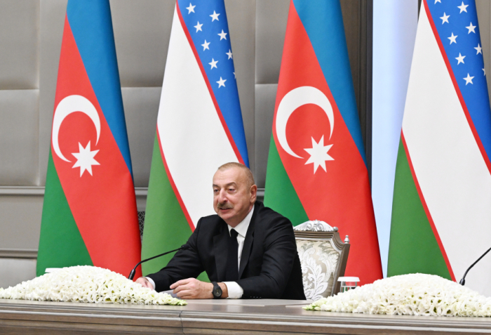     Presidente Ilham Aliyev:   “El establecimiento de la empresa de la industria ligera en Khankandi es un símbolo de la hermandad y la amistad de los pueblos de Azerbaiyán y Uzbekistán”  