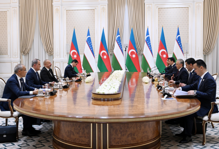  Meeting between President Ilham Aliyev, President Shavkat Mirziyoyev kicks off in limited format 