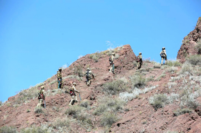   Azerbaijan kicks off joint military exercises with Kazakhstan  