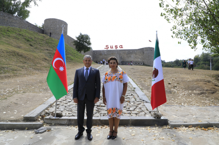   214° Aniversario de la Independencia de México celebrado en la capital cultural de Azerbaiyán  