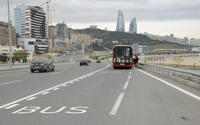       Sabahdan Bakıda yollar bağlanır, avtobusların marşrutu dəyişir      