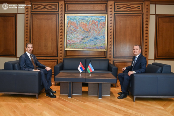 Azerbaijani, Serbian FMs holding meeting