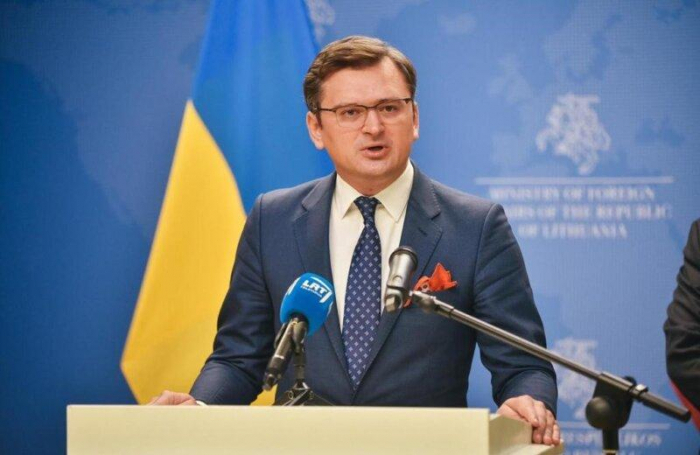   Le chef de la diplomatie ukrainienne démissionne  