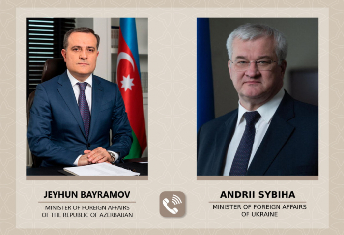 Azerbaijani, Ukrainian FMs hold phone conversation