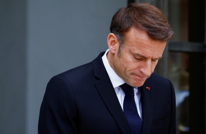   French National Assembly Bureau approves draft resolution on Macron