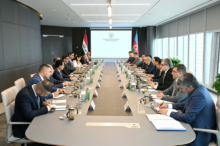 Azerbaijan, Iraq discuss joint activities in implementation of infrastructural projects