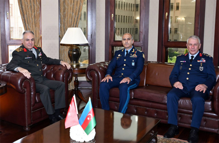 Azerbaijan and Türkiye discuss military cooperation