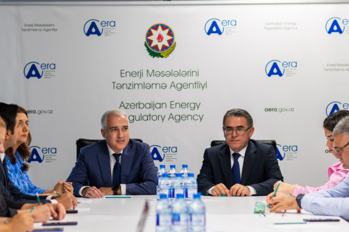 Azerbaijan Energy Regulatory and Media Development agencies host seminar for media representatives