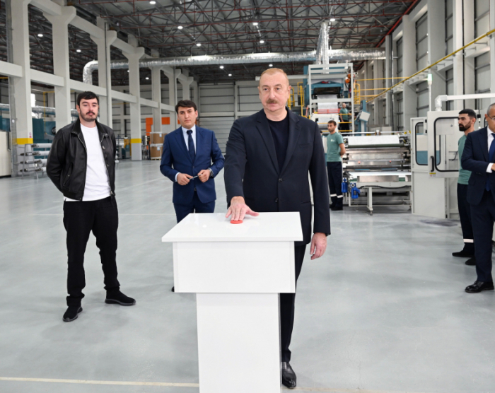  Le président Ilham Aliyev a participé à plusieurs inaugurations dans le Parc industriel d