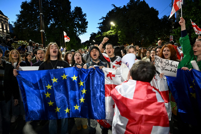 EU could strip Georgians of visa-free access over backsliding on democracy