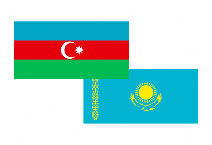 Déplacement du ministre kazakh de la Défense en Azerbaïdjan