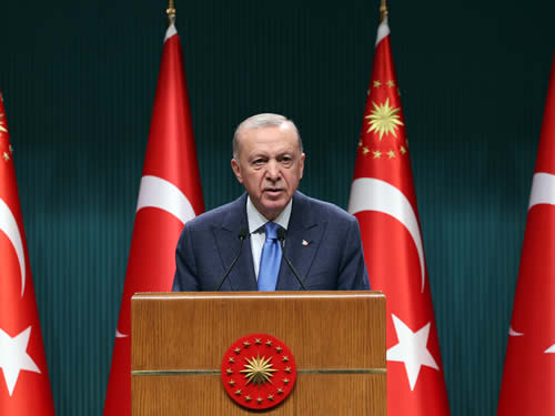 Armenian PM optimistic about resolving issues with Azerbaijan, says Turkish president