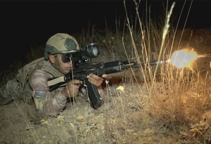 Combined Arms Army’s Special Forces Units conduct tactical-special exercise