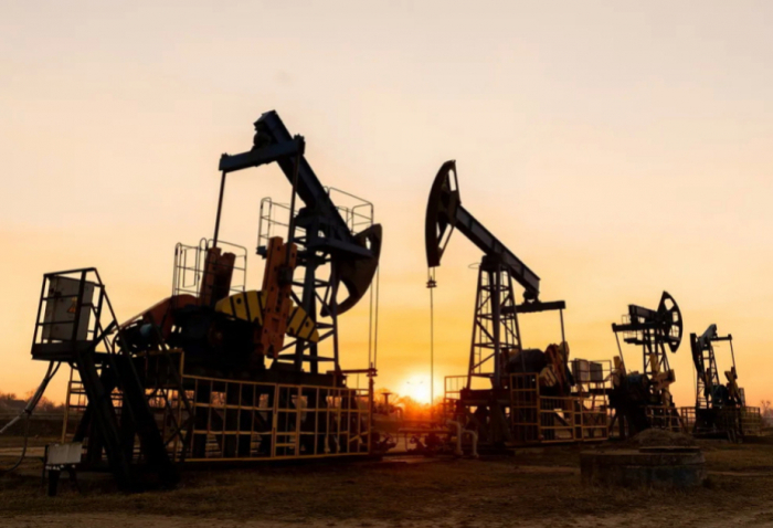 Oil prices continue to rise in global markets