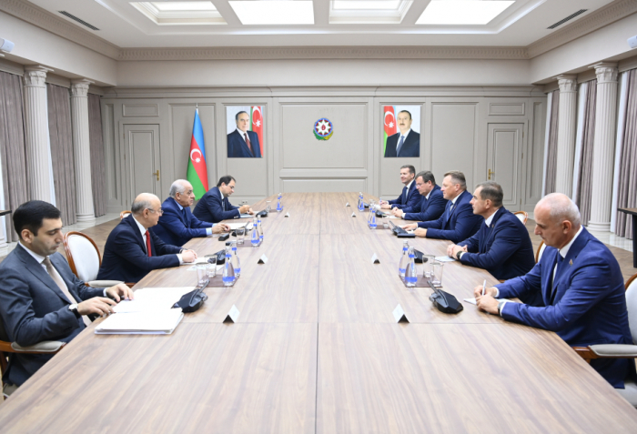 Prime Minister Ali Asadov meets with Belarus Minister of Emergency Situations