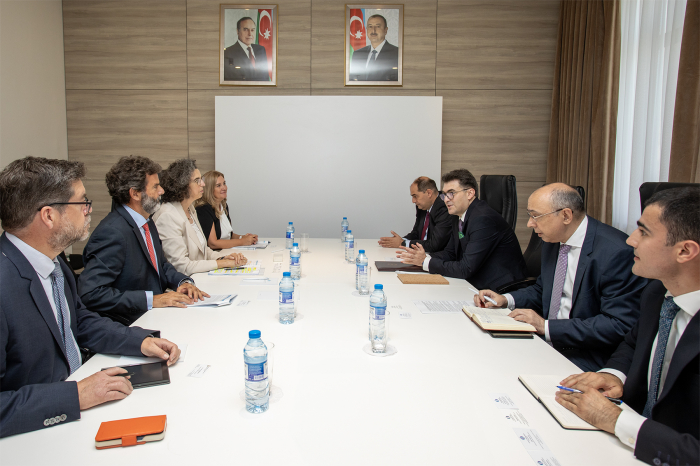   Azerbaijan, EBRD discuss energy sector cooperation  